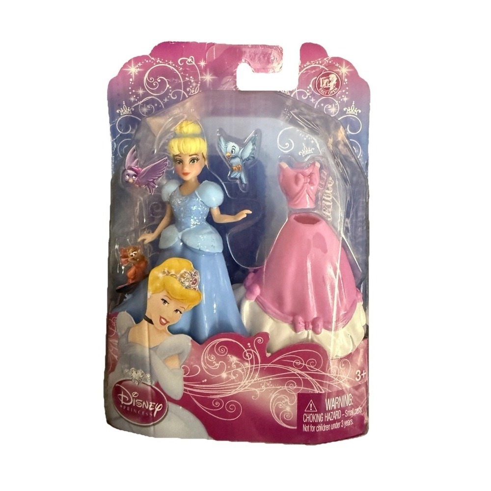Disney Princess Cinderella Favorite Moments Doll Mattel‎ w/ Dress & Birds NIB